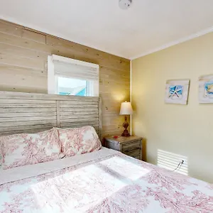  Holiday home Brooklyn's Casa Rosa & Hitch United States